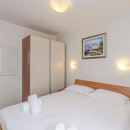 Superba Appartement Brodarica (Sibenik-Knin)